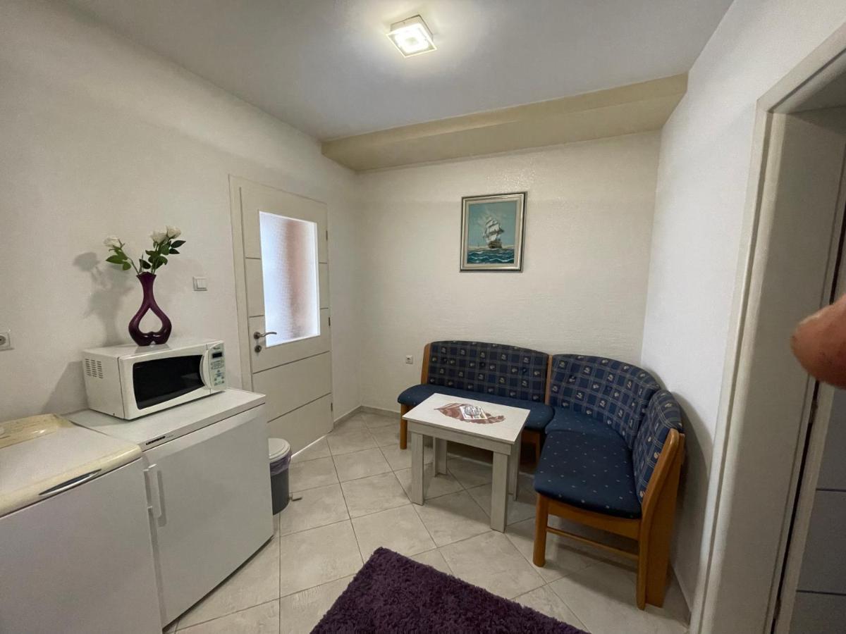 Apartmani Brod Ζένιτσα Εξωτερικό φωτογραφία